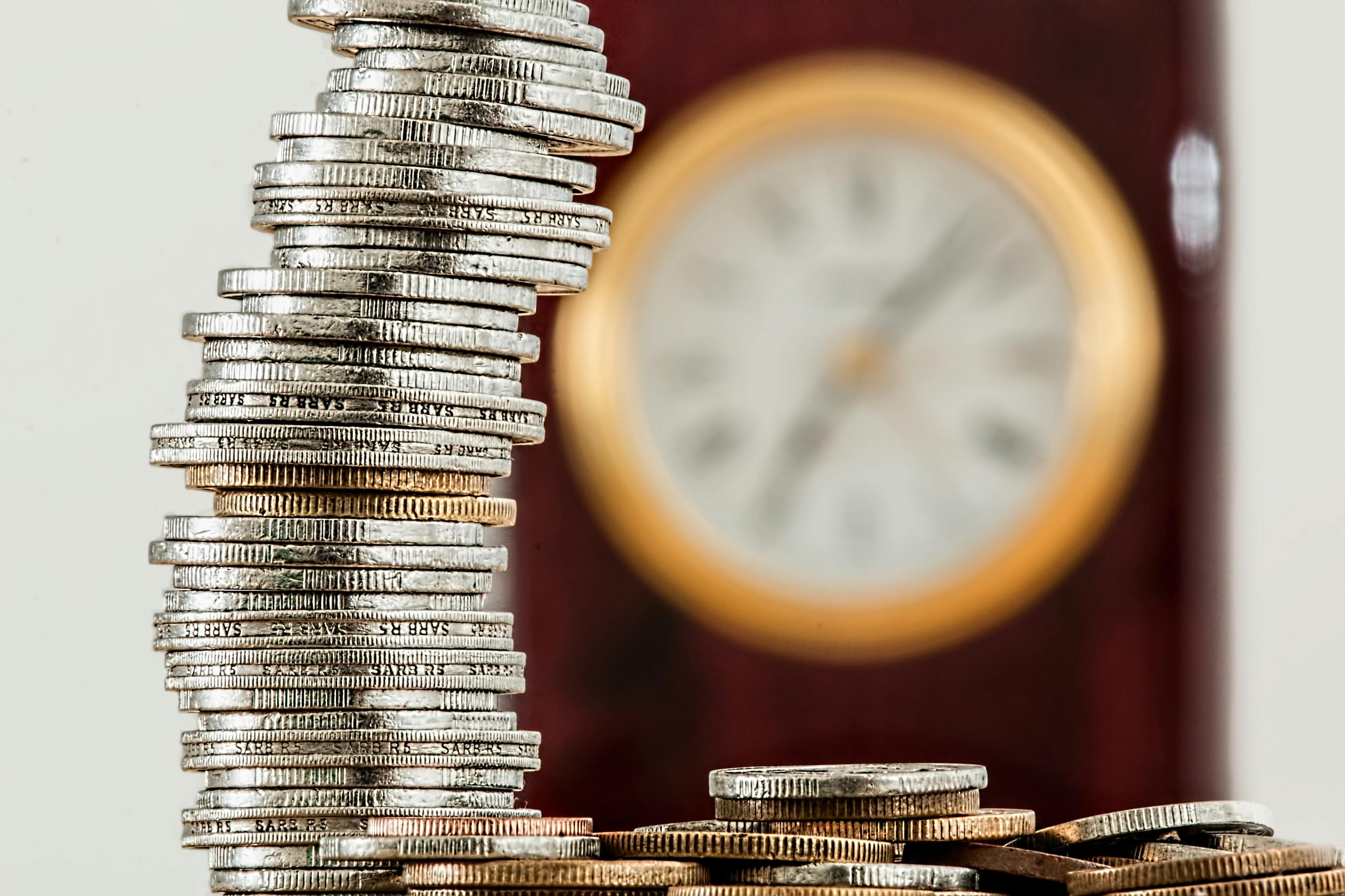 The Compounding Advantage: Why Starting Early Transforms Your FIRE Journey