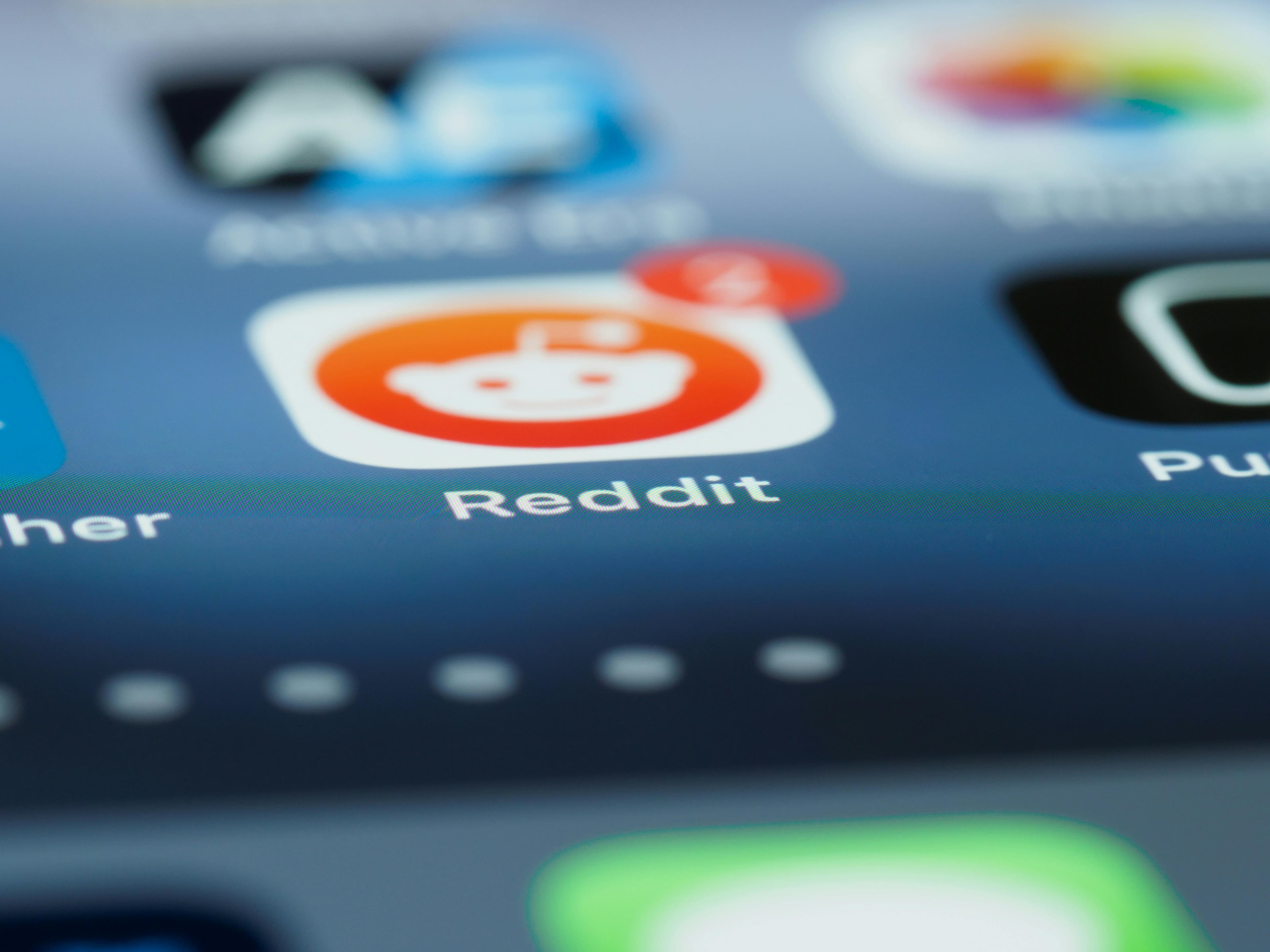 We Love the Reddit FIRE Community